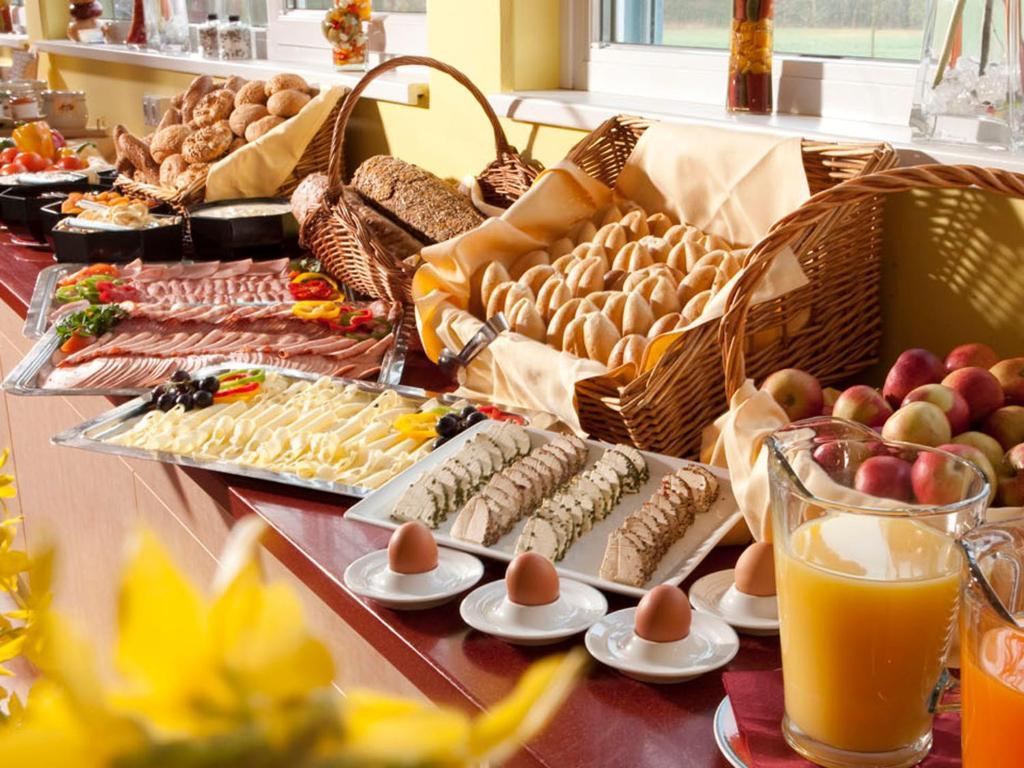 H2O Hotel-Therme-Resort, Fuer Familien Mit Kindern Бад-Вальтерсдорф Екстер'єр фото