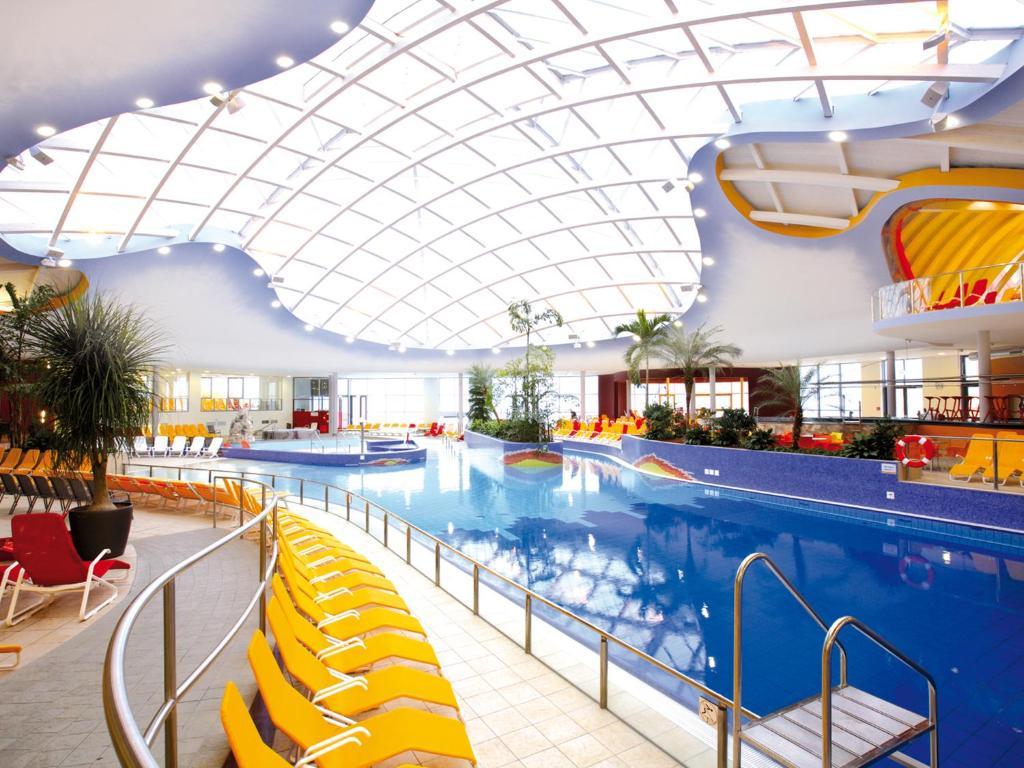 H2O Hotel-Therme-Resort, Fuer Familien Mit Kindern Бад-Вальтерсдорф Екстер'єр фото