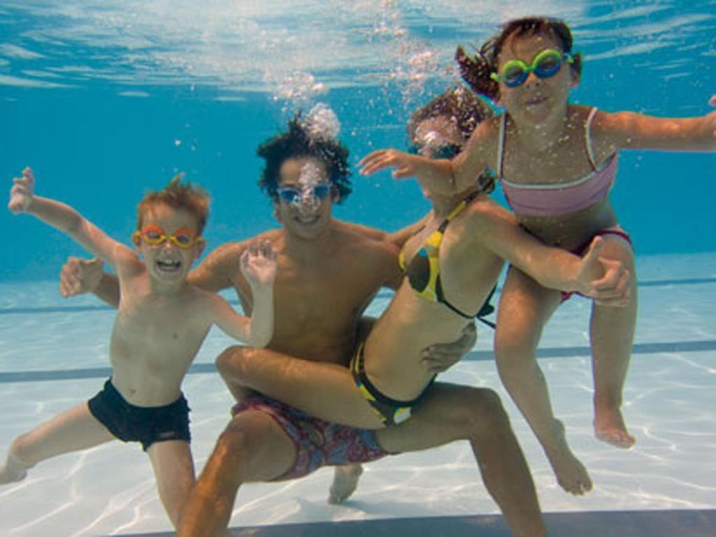 H2O Hotel-Therme-Resort, Fuer Familien Mit Kindern Бад-Вальтерсдорф Екстер'єр фото