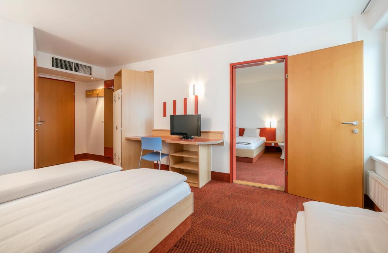 H2O Hotel-Therme-Resort, Fuer Familien Mit Kindern Бад-Вальтерсдорф Екстер'єр фото